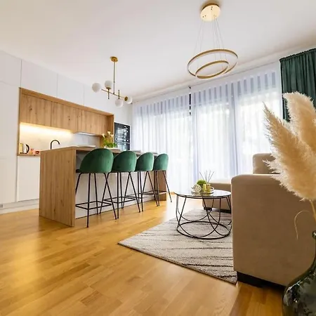 Apartman Lux Self Check-In Virovitica Exterior photo