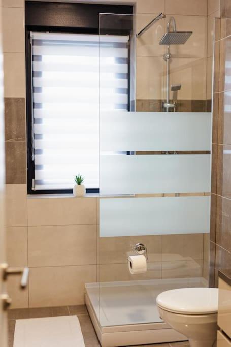 Lux Self Check-in Apartment