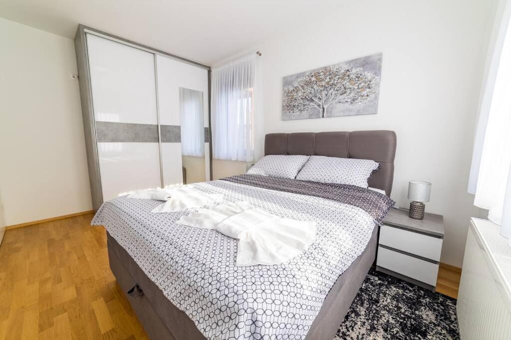 Apartment Lux Self Check-in